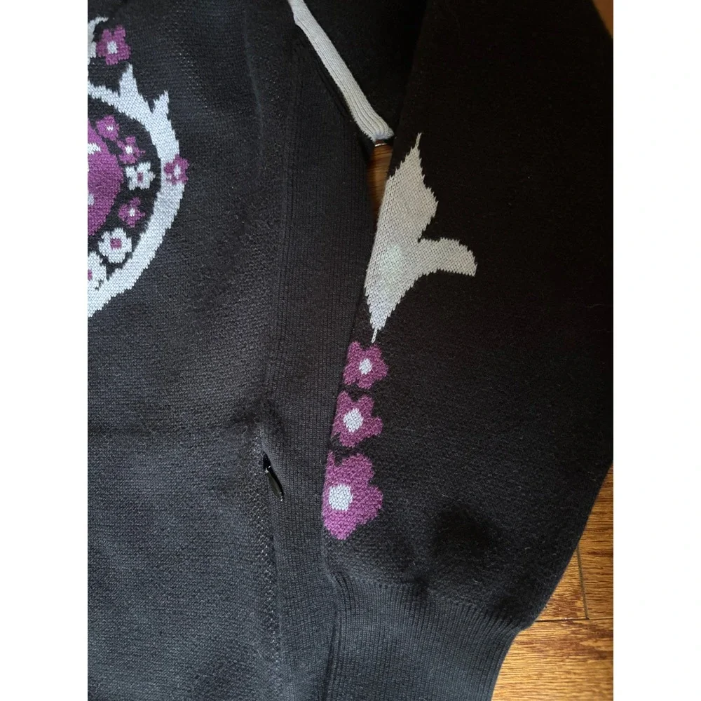 Athleta‎ Black White Purple 1/4 Zip Sweater